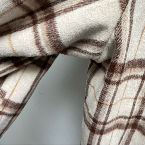 Vine & Valley womens shacket oversized plaid wool blend with pockets size XL - Picture 3 of 9